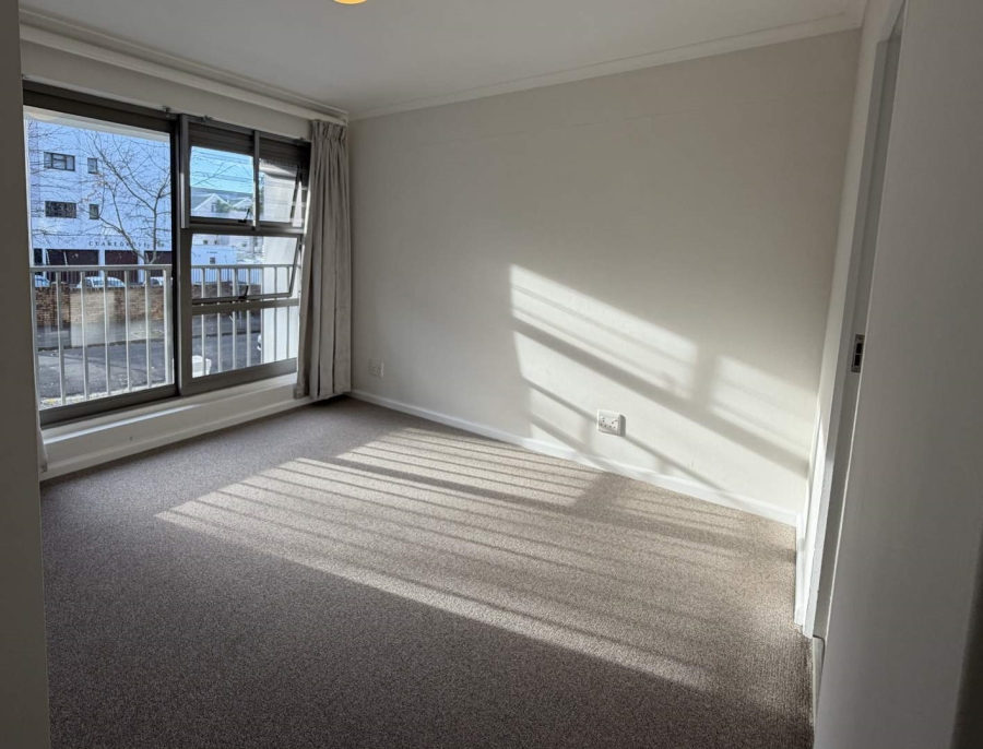To Let 2 Bedroom Property for Rent in Claremont Upper Western Cape
